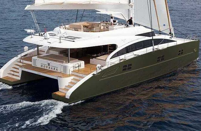 Catamaran Sunreef 82double deck 23.99m