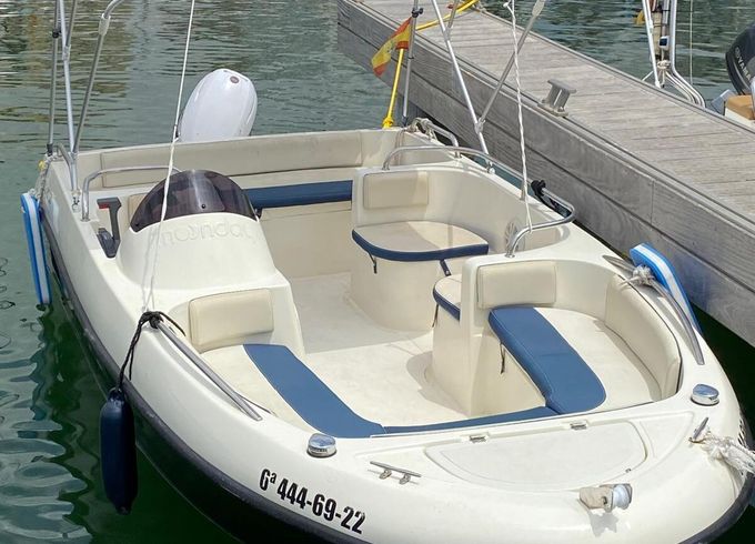 Motorboat moonday 480 15hp