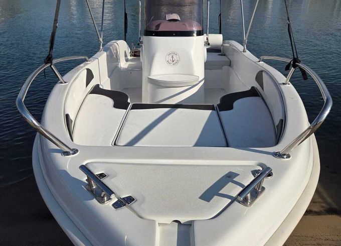 Motorboat Karel 500 60hp