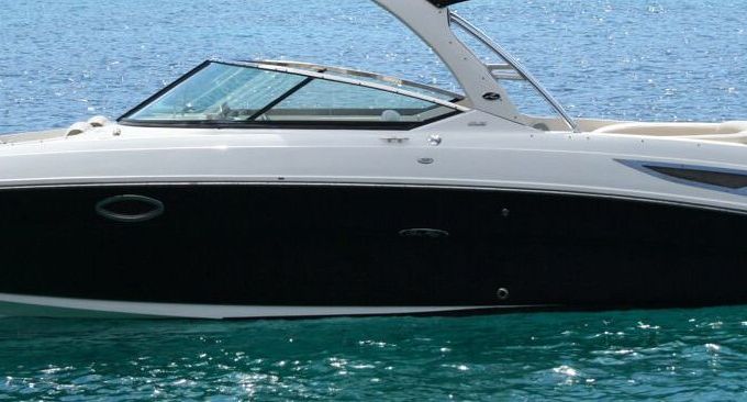 Motorboat Sea Ray 300 SLX 600hp
