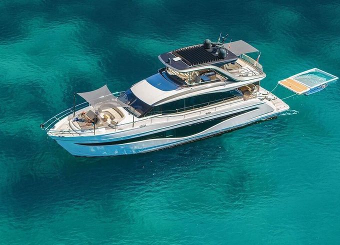 Motor yacht Princess Y72 3300hp