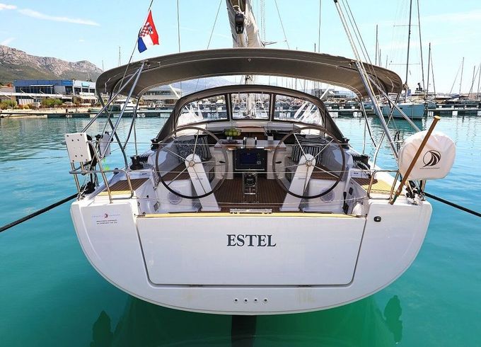 Sailboat Hanse Yachts Hanse 418 - 3 cab. 12.4m