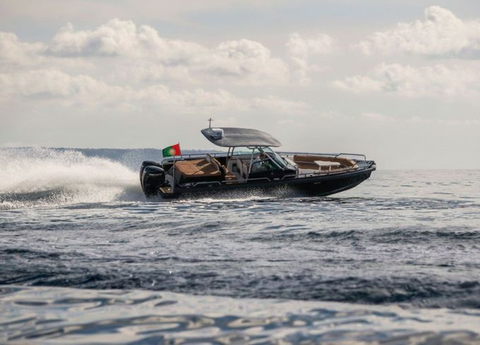 RIB Axopar 28 T Top 375hp