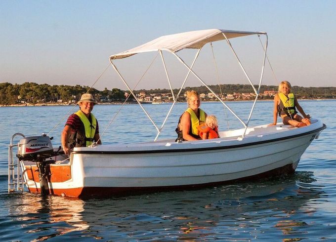 Boat without licence  VEN 501 6hp