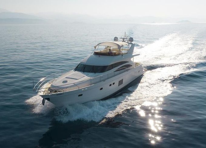 Motor yacht Princess 21M 2680hp
