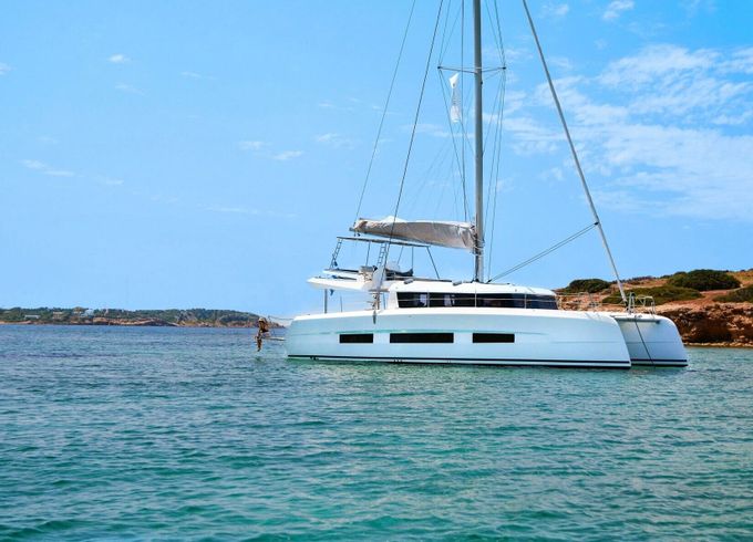 Catamaran Dufour Catamarans 48 14.7m