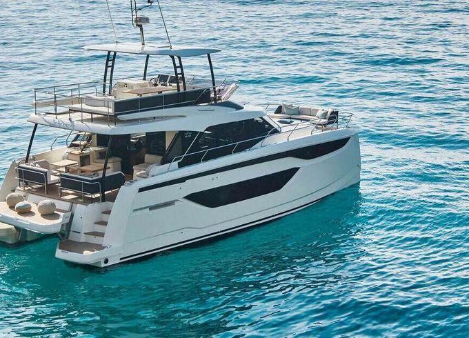 Catamaran Prestige M48 14m