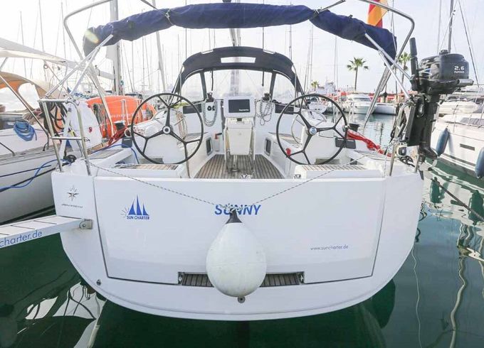 Sailboat Jeanneau Sun Odyssey 419 12m