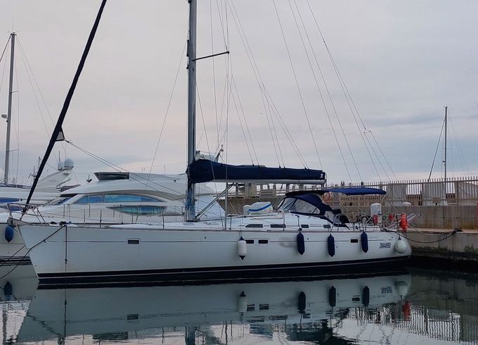 Sailboat Beneteau Oceanis 473 15m