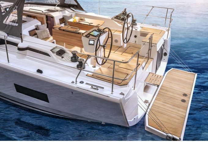Sailboat Bavaria C46 5 Cabins 14m