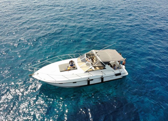 Motorboat FAIRLINE TARGA 33 460hp