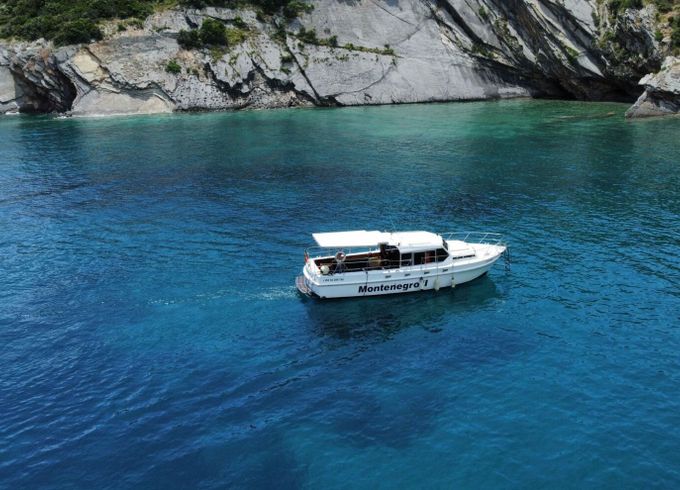 Motorboat Ocean Star Broom ocean 37 350hp