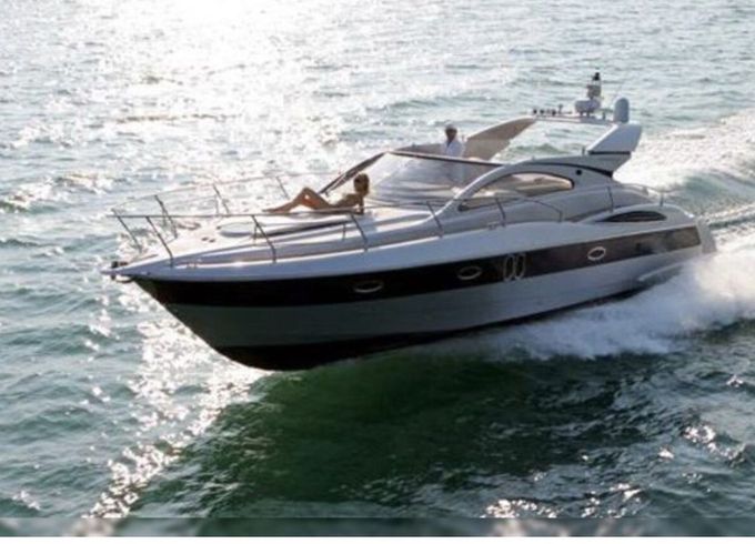 Motorboat Moa Platinuim 40 open 660hp