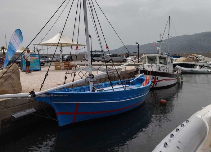 Motorboat Gozzo Carlofortino