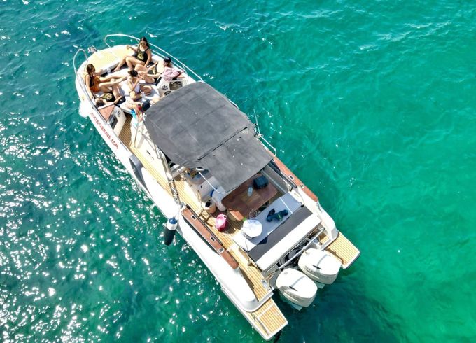Motorboat Beneteau FLYER 8.8 400hp