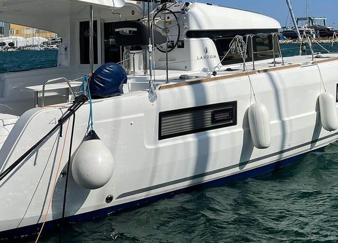 Sailboat Lagoon Lagoon 400 12m