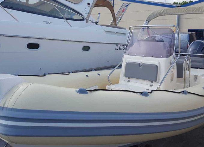 Motorboat NAUTICA AIELLO JOKER BOAT CLUBMAN 23 175hp