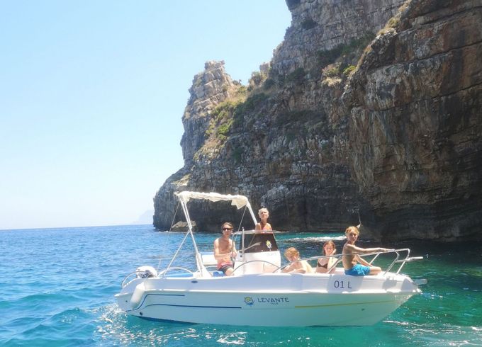 Boat without licence  Catmarine Cat39 40hp