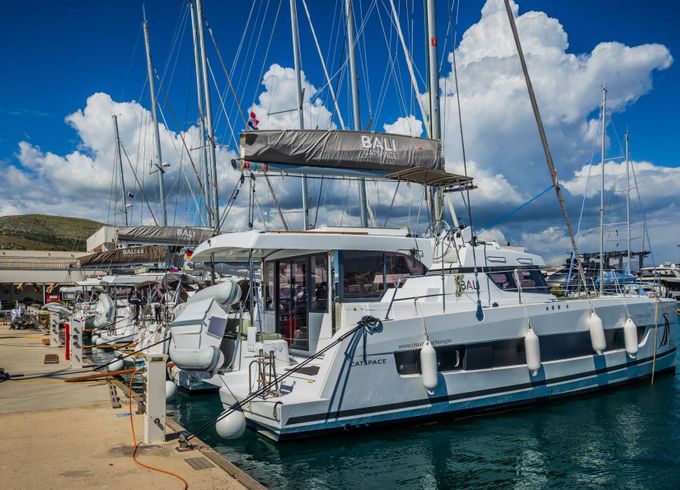 Catamaran Catana Group Bali Catspace 12m