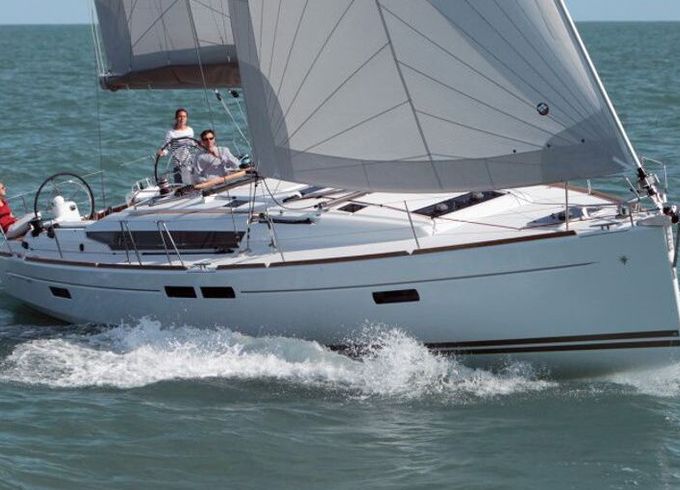 Sailboat Sun Odyssey 469 14m