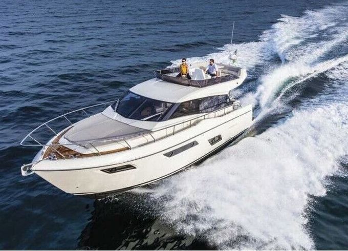 Motorboat Ferretti 450 960hp