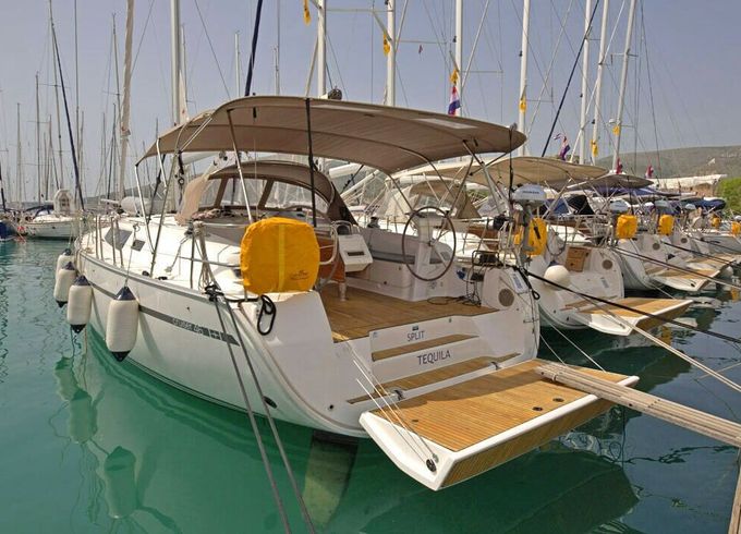 Sailboat BAVARIA CRUISER 46 14.27m