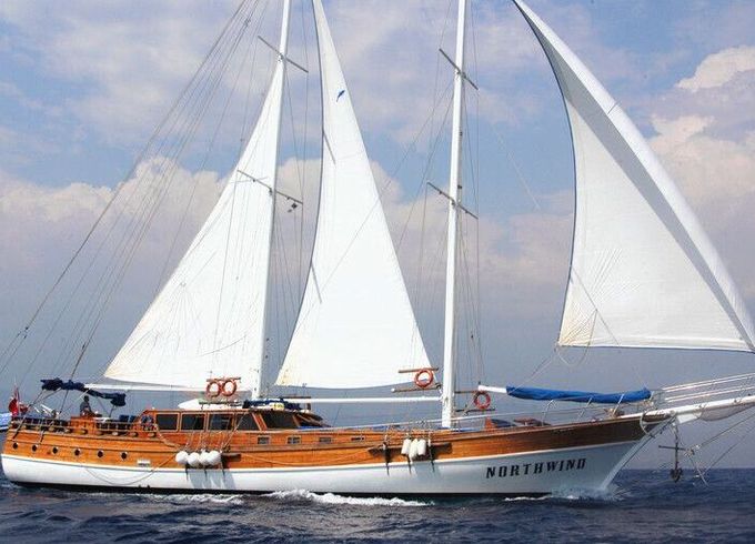 Gulet Custom North Wind 28m