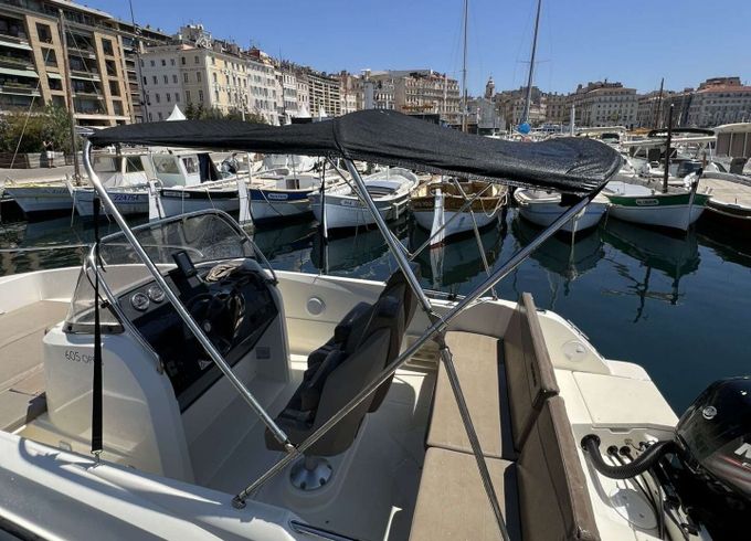 Motorboat Quicksilver Activ 605 Open 110hp