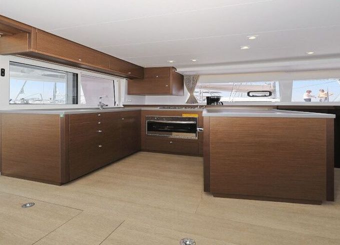 Catamaran Lagoon 450 F 13m
