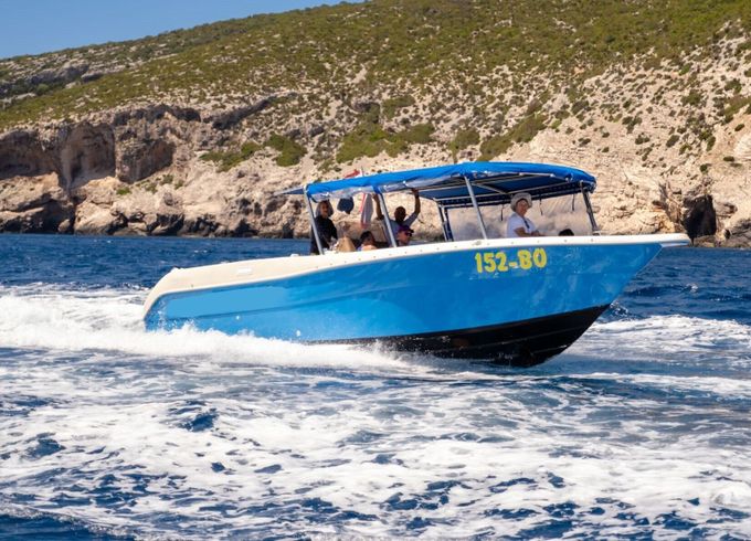 Motorboat Enzo 35 450hp