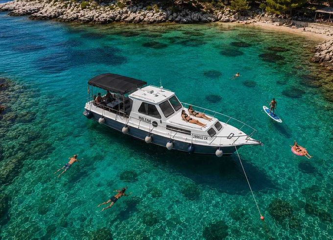 Boat without licence  Elan Adriatik 980 70hp