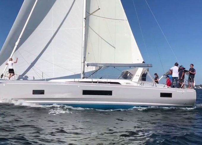 Sailboat BENETEAU OCEANIS 46.1 14.6m