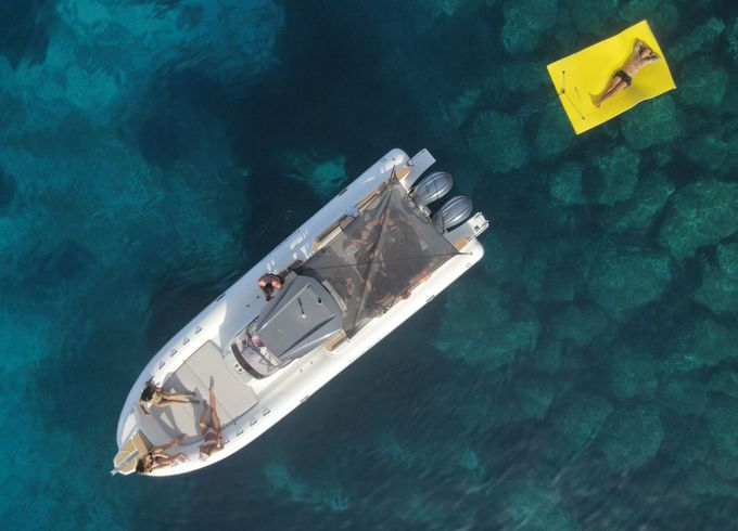 RIB Capelli Tempest 1000 500hp