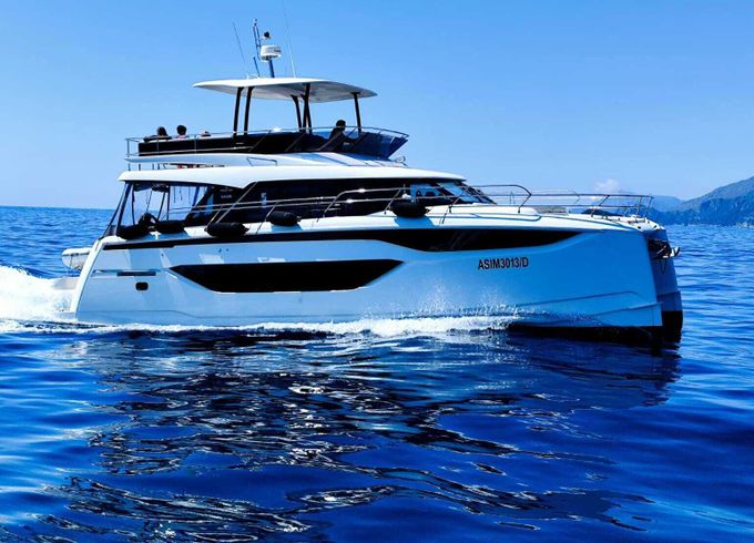 Motor yacht Prestige Yachts M48 640hp