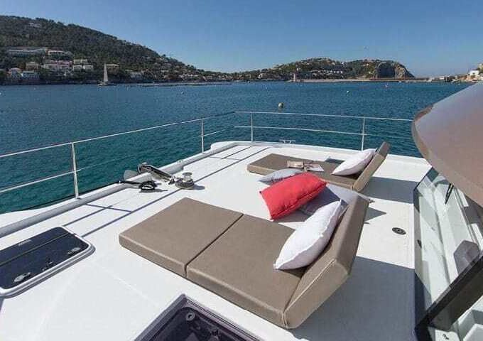 Catamaran Fountaine Pajot My 37 11m
