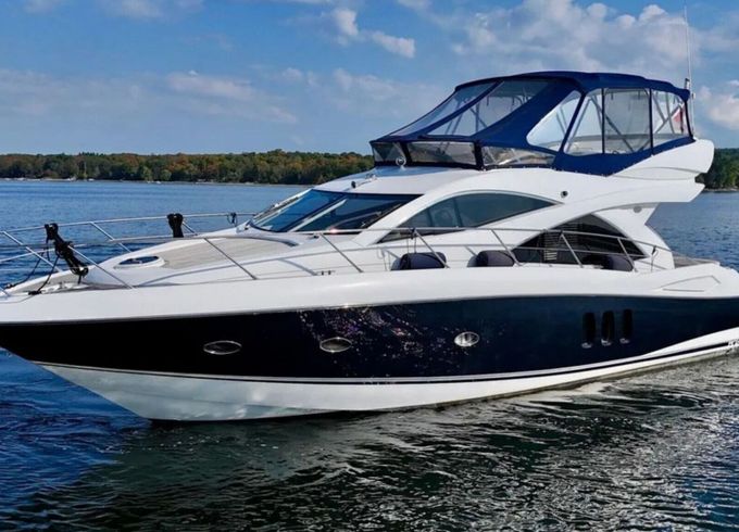 Motor yacht Sunseeker 50 Manhattan 1600hp