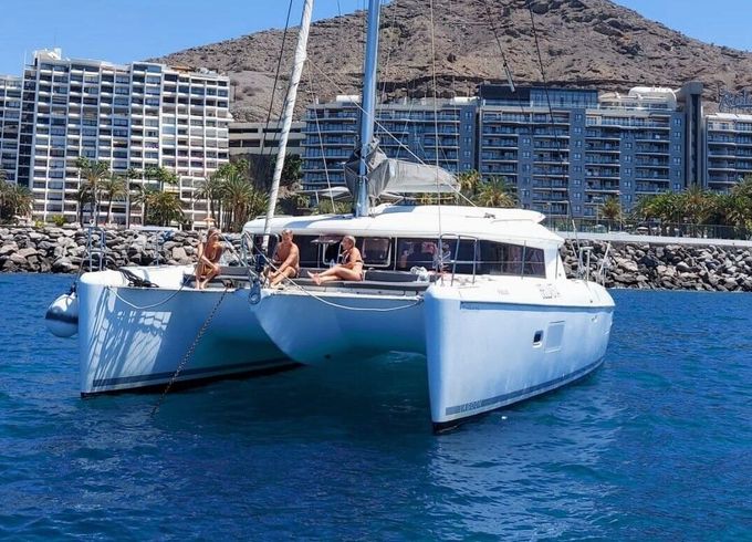 Catamaran Lagoon Lagoon 421 12.6m