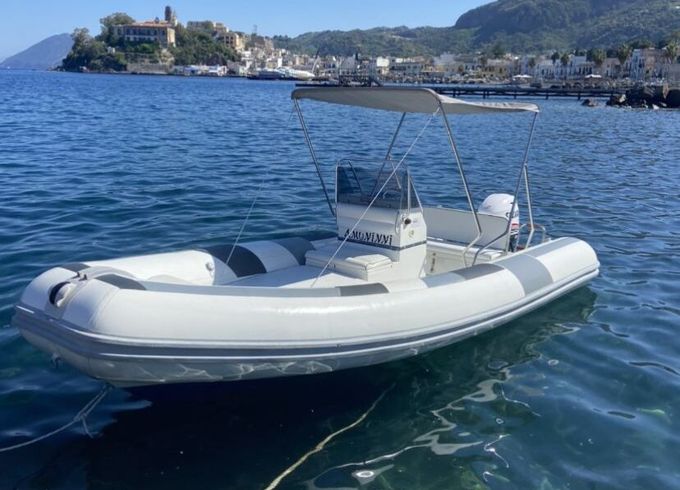 Boat without licence  Nonurania Gommone 5.30 40hp