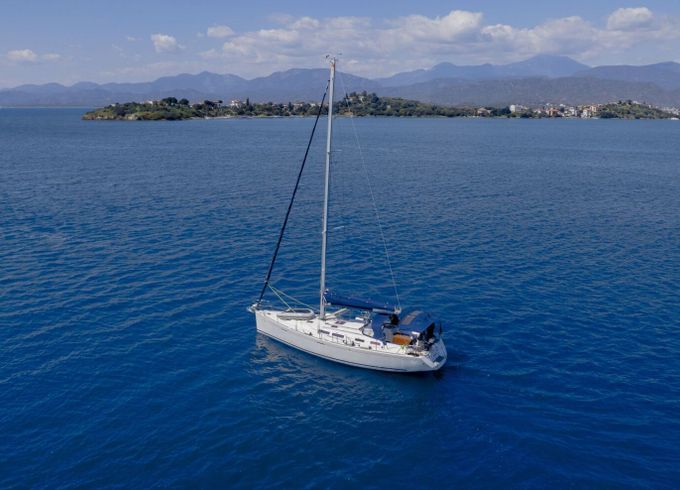 Sailboat Dufour 425 Grand Large 12.9m
