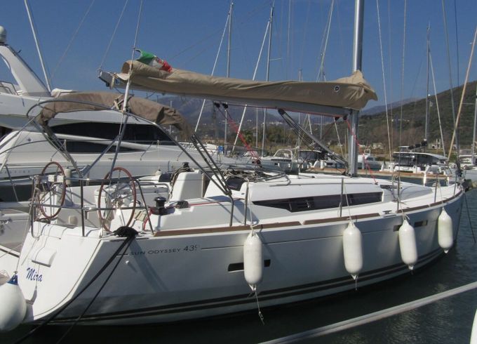 Sailboat Jeanneau Sun Odyssey 439 13.34m
