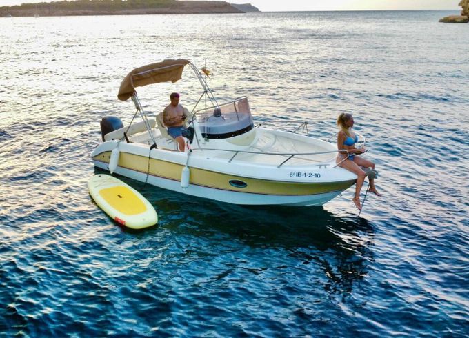 Motorboat KEY LARGO 22 150hp