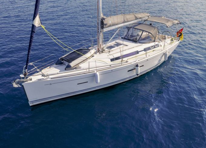 Sailboat Dufour 405 Grand Large 12.17m