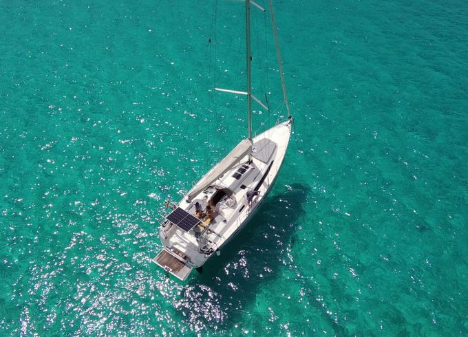 Sailboat BAVARIA 46 Cruiser 14m