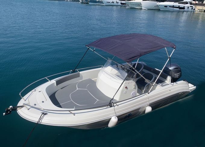 Motorboat Pacific Craft Open 625 115hp