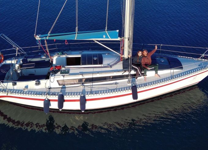 Sailboat Furia 37 11m