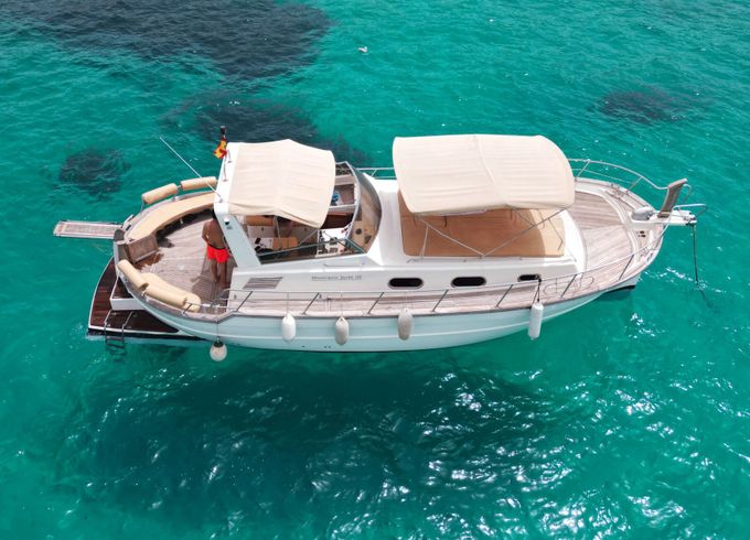 Motorboat Menorquin 120 open 310hp