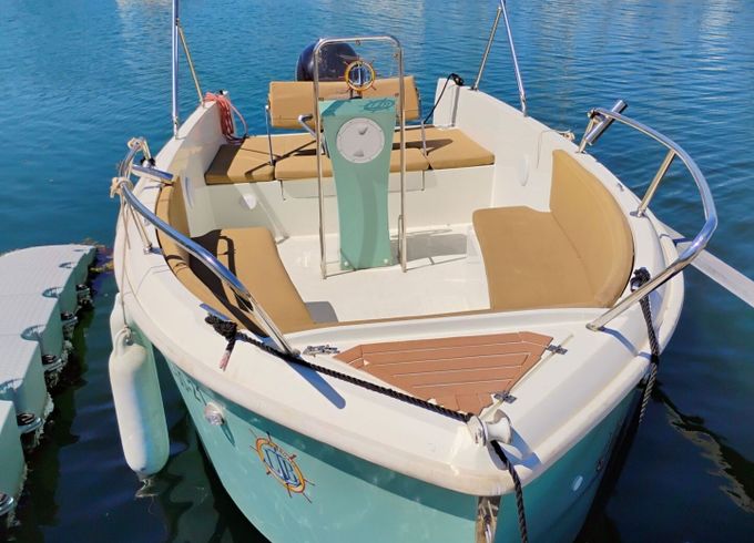 Motorboat Mareti 585 Open
