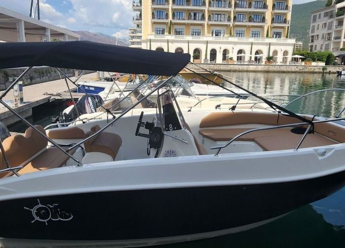Motorboat Cayman Yacht Speedy Cayman 5.85 150hp