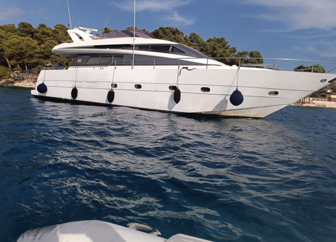 Motor yacht Mondomarine 60 1640hp