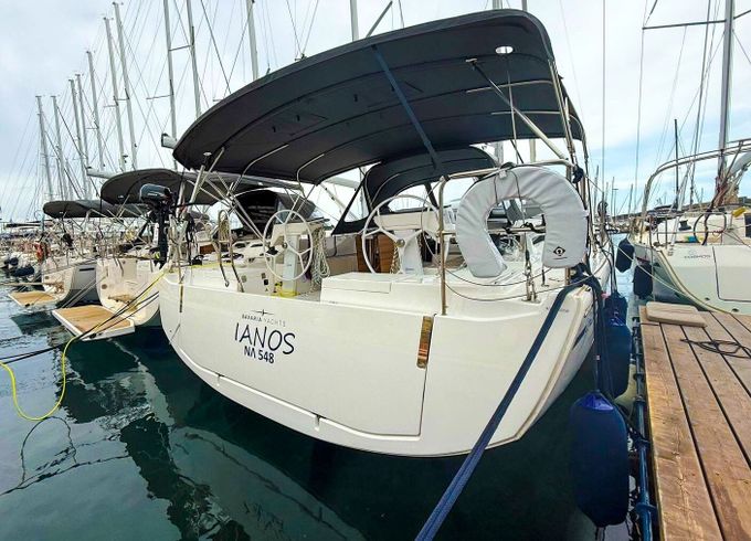 Sailboat Bavaria C46 14m